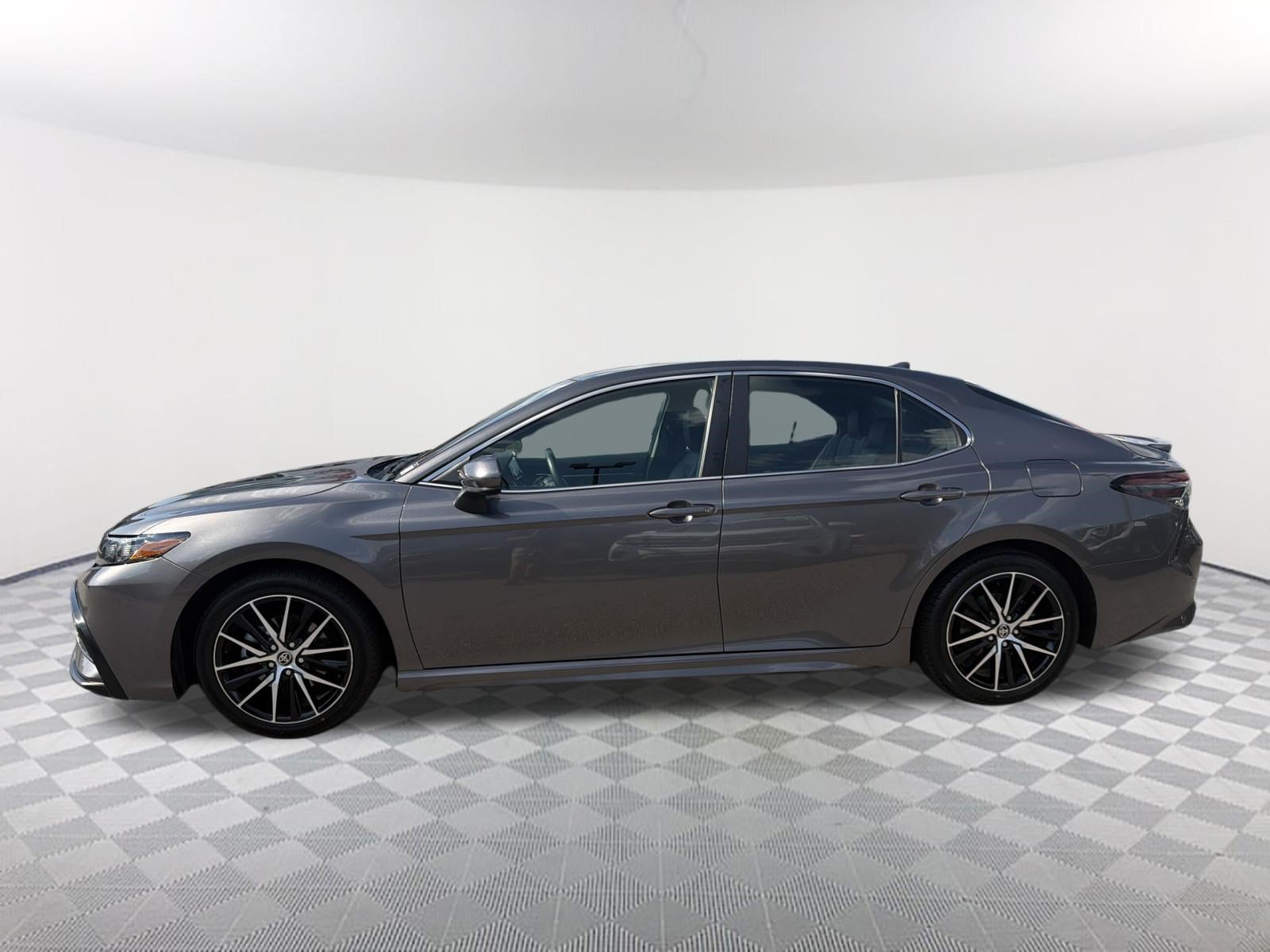 Used 2021 Predawn Gray Mica Toyota SE image 14