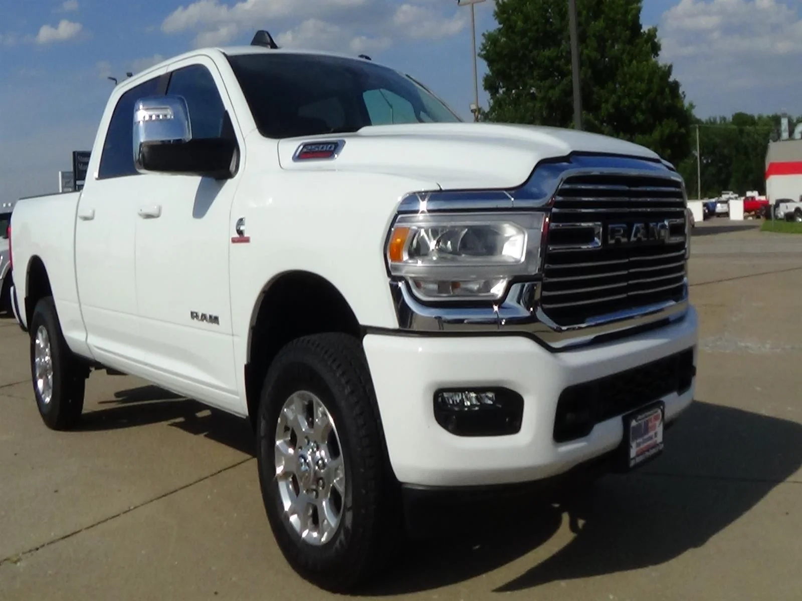 Certified Used 2024 Bright White Clear Coat (pw7) RAM Laramie image 4