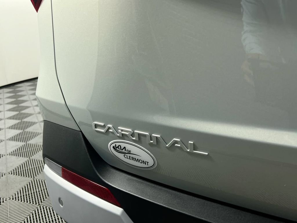 Certified Used 2026 White Kia EX image 5