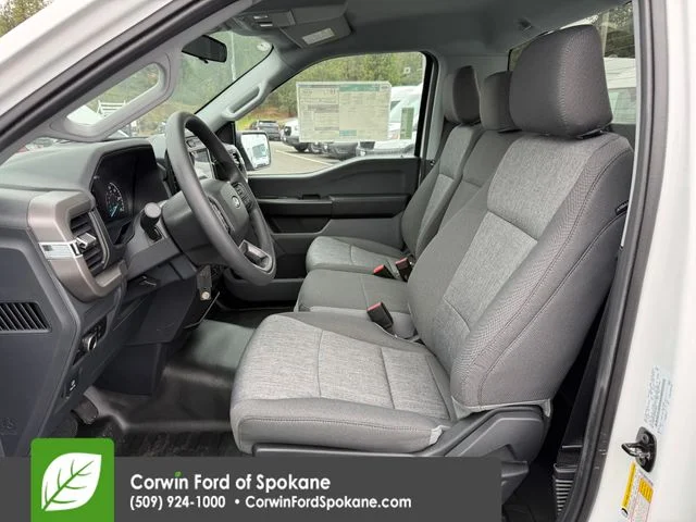 New 2026 Oxford White Ford XL image 2