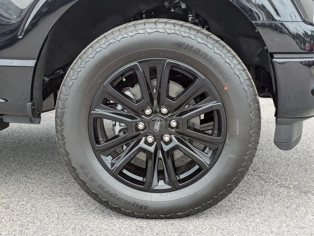 New 2026 Agate Black Metallic Ford Platinum image 11