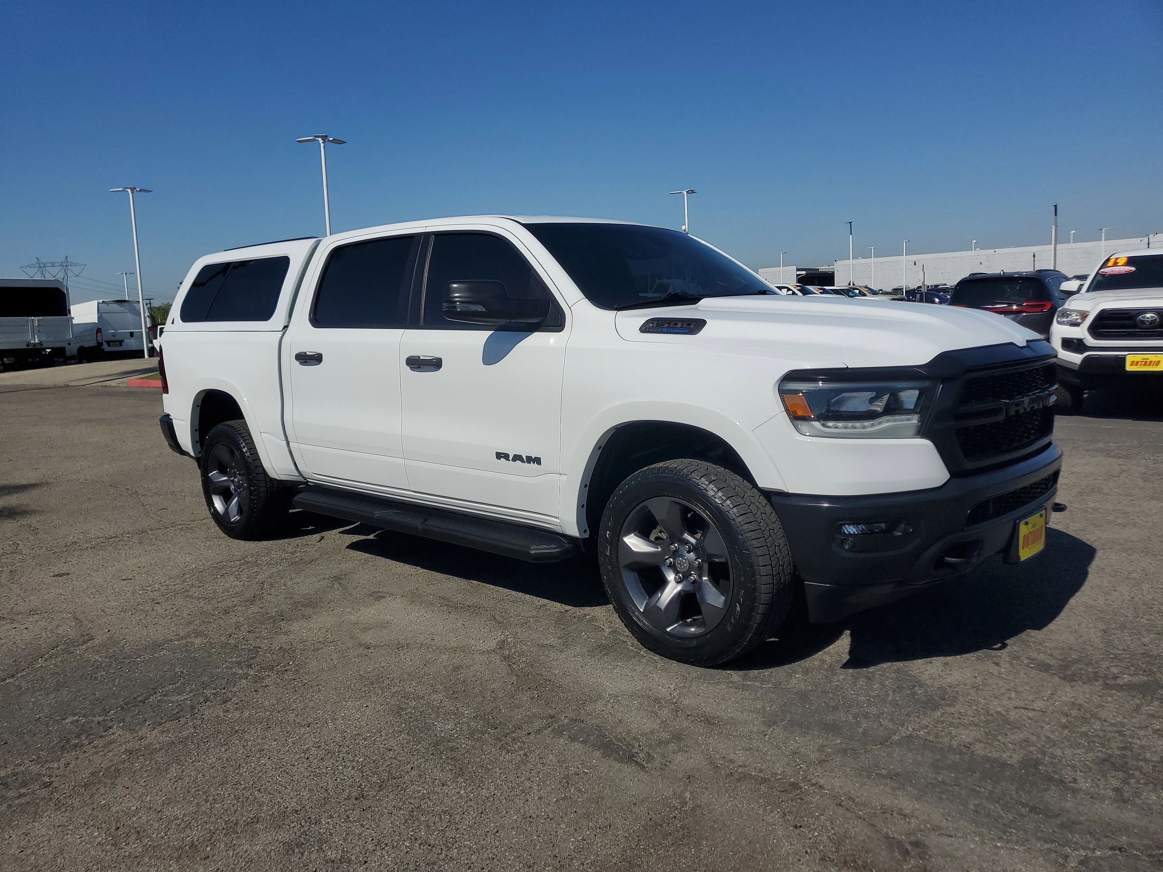 Certified Used 2023 White Ram Big Horn/Lone Star image 28