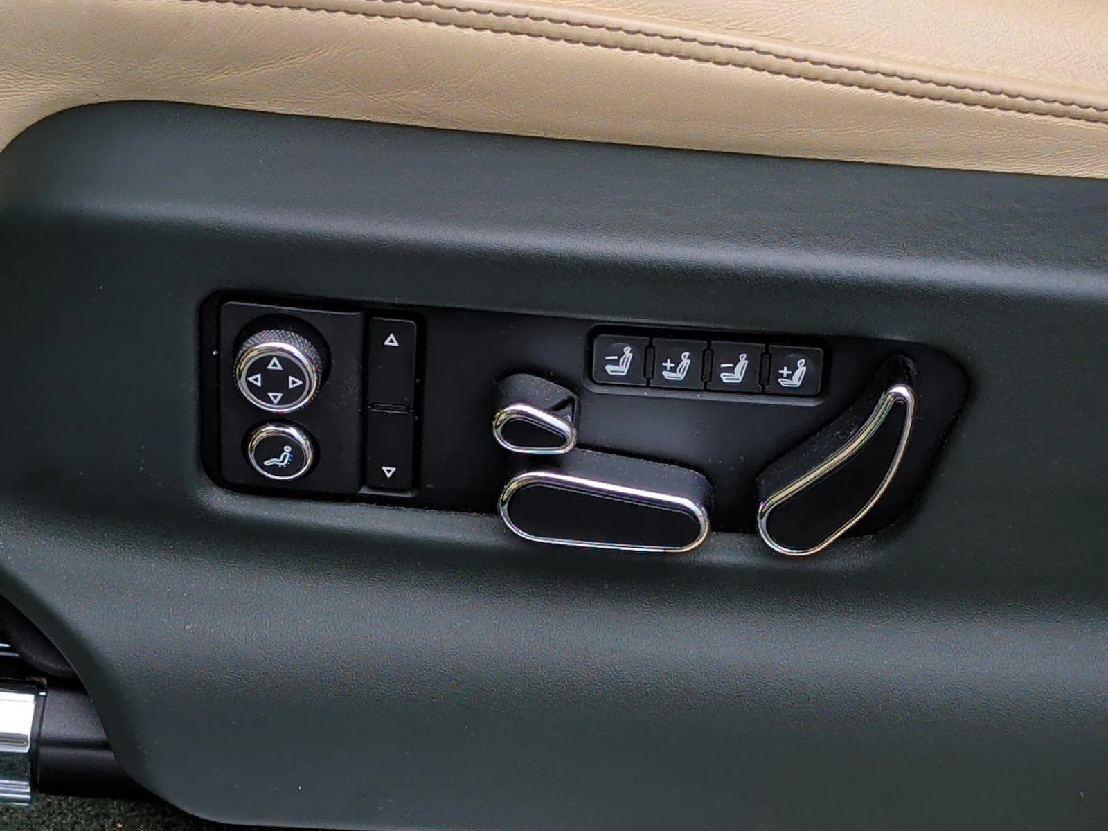 Used 2021 Apple Green Bentley Speed image 24
