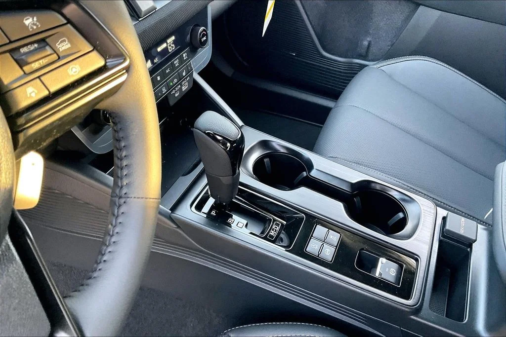 2026 Subaru Outback Limited - Photo 9