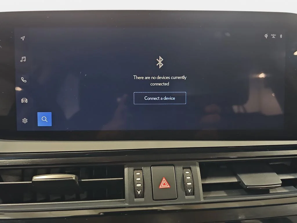Used 2023 White Lexus 250 image 23