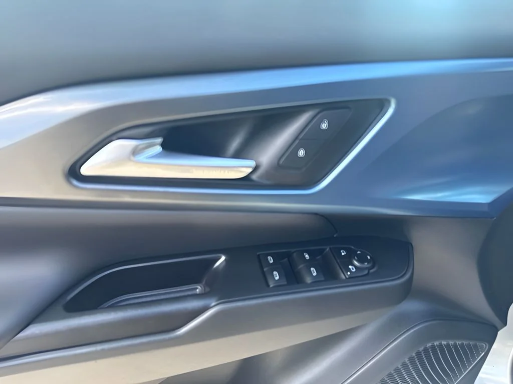 Used 2025 Gray Chevrolet LT image 20