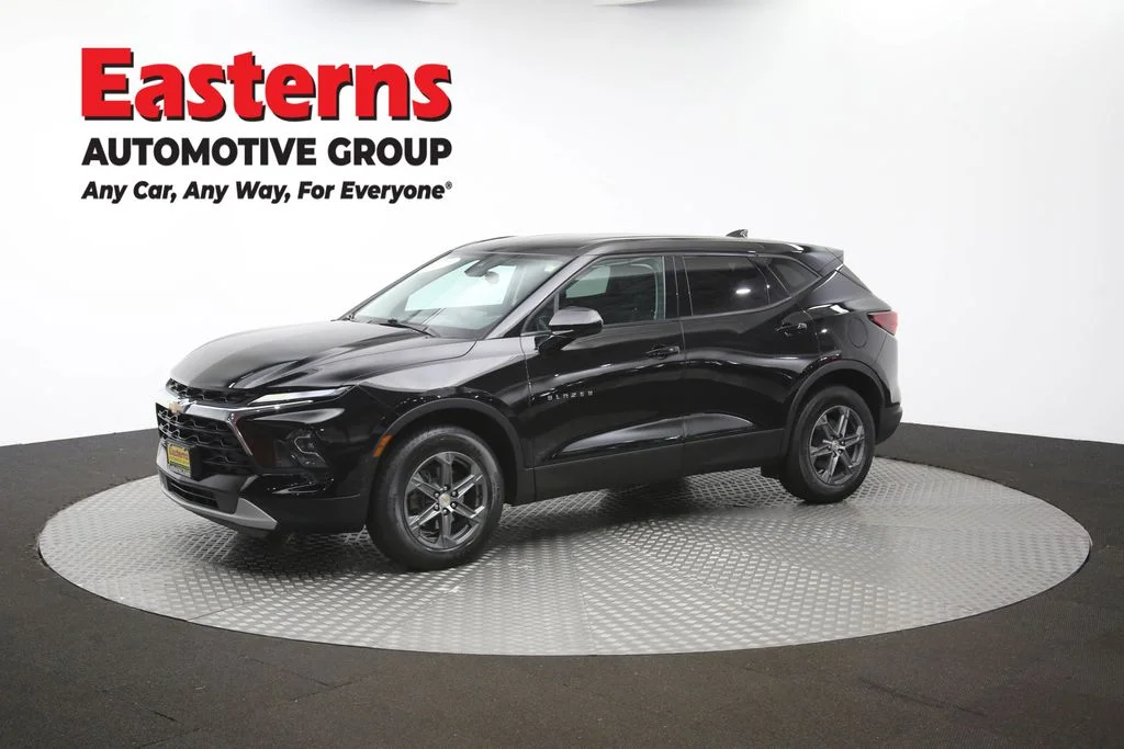 Used 2024 Black Chevrolet LT image 57