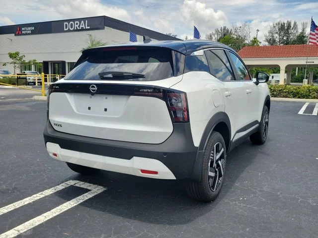 New 2026 Aspen White TriCoat / Super Black Two-tone Nissan SV image 4