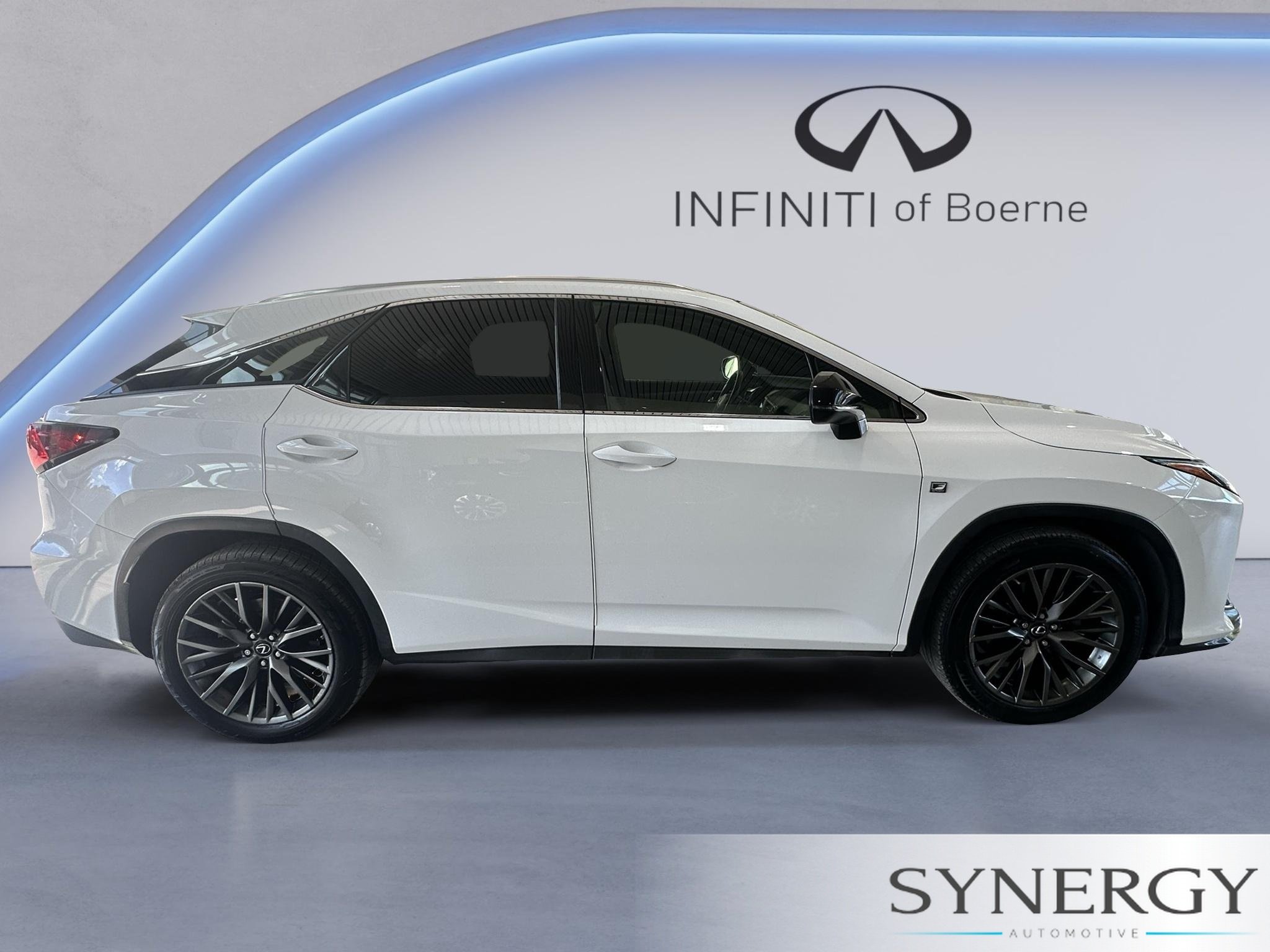 Used 2016 Ultra White Lexus F Sport image 3