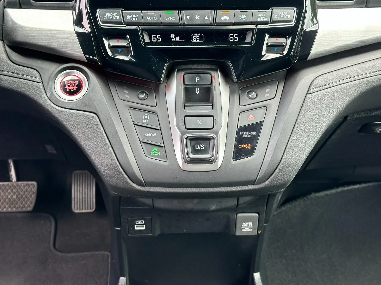 2024 Honda Odyssey SPORT - Photo 17