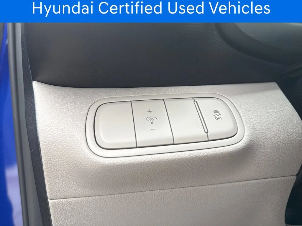 Certified Pre-Owned 2025 Hyundai Venue SEL
