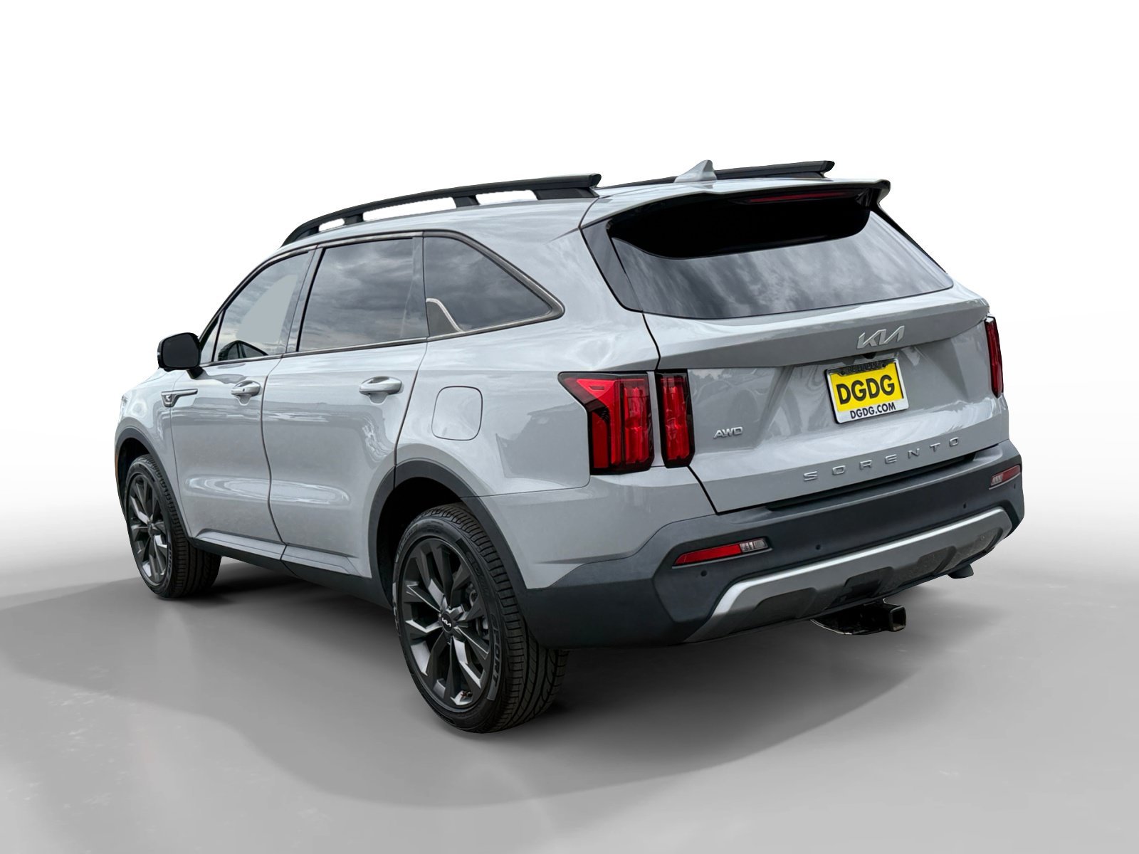Used 2022 Silver Kia X-Line SX Prestige image 3
