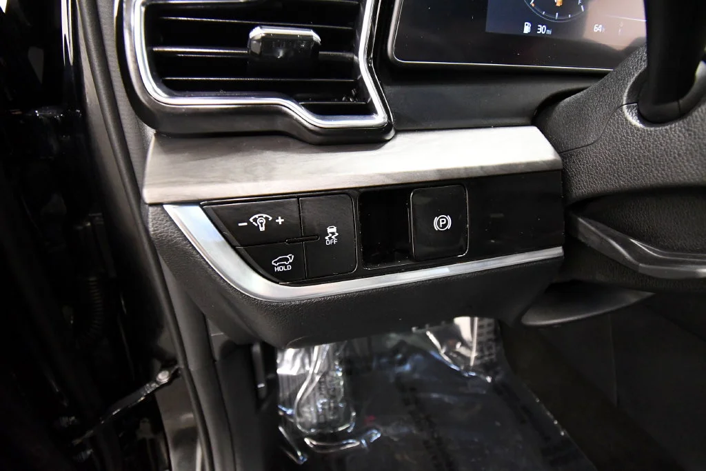 Certified Used 2023 Black Kia X-Pro image 20
