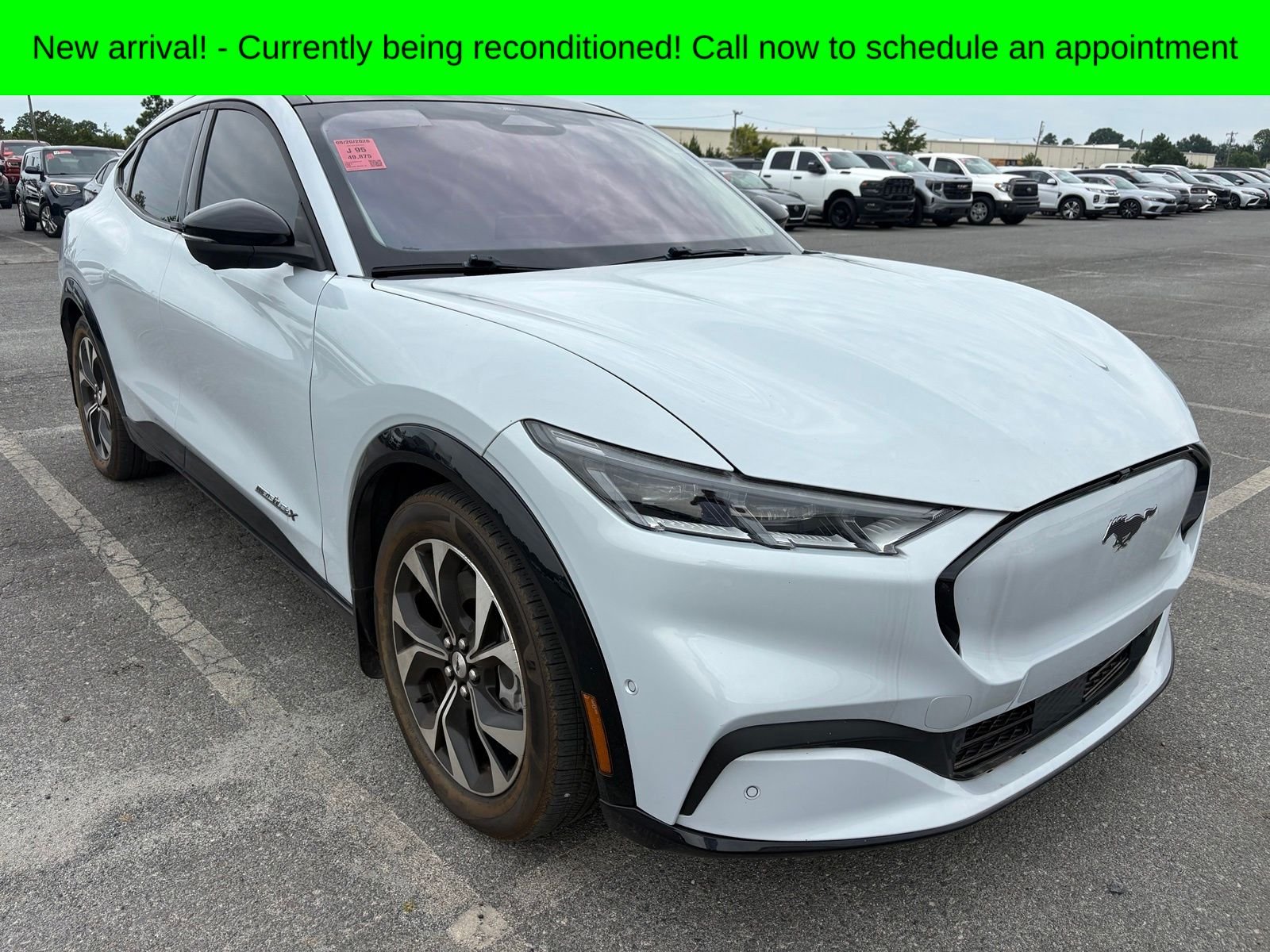 Used 2021 White Metallic Ford Premium image 1