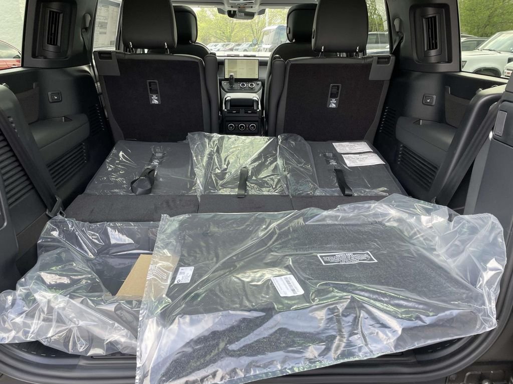 New 2026 Borasco Grey Land Rover X-Dynamic SE image 18