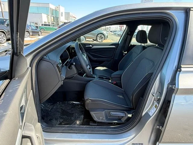 New 2026 Silver Volkswagen 1.5T Sport image 7