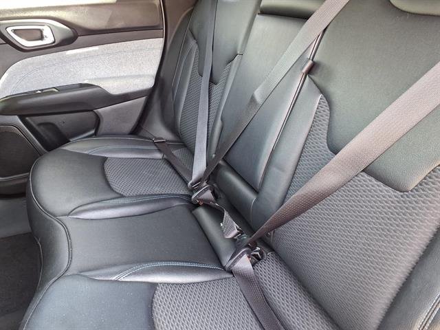 Certified Used 2024 Bright White Clear Coat Jeep Latitude image 6