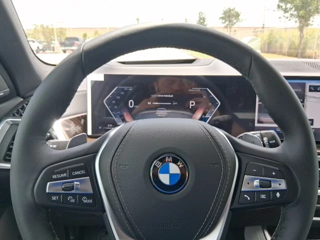 New 2026 Mineral White Metallic BMW sDrive40i image 8