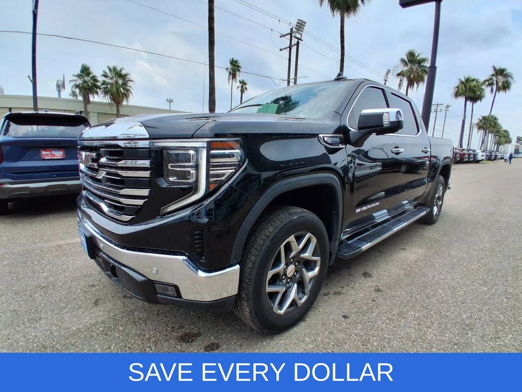 Used 2024 Black GMC SLT image 3