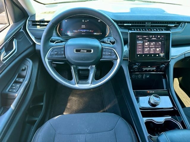 Used 2023 Black Jeep Laredo image 14