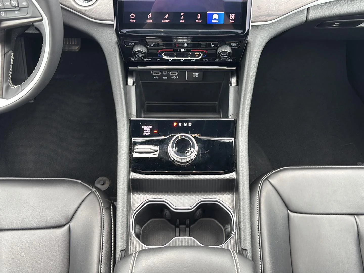 Used 2025 Silver Zynith Jeep Limited image 13