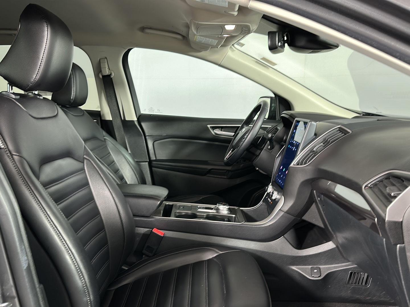 Used 2024 Carbonized Gray Ford SEL image 25