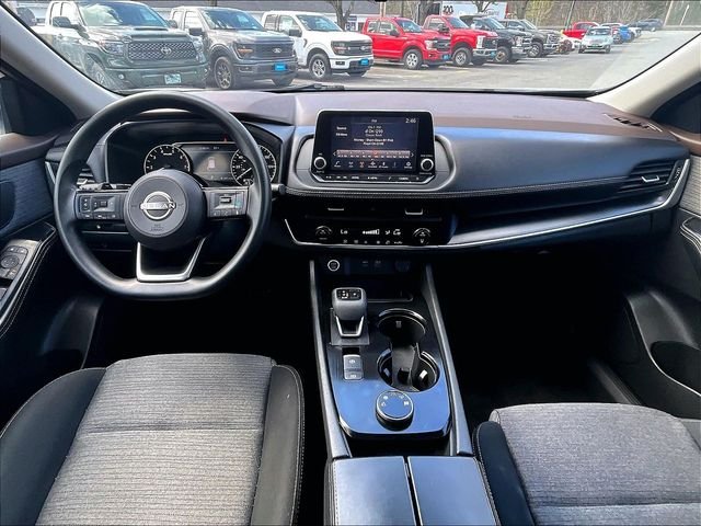 Used 2023 Blue Nissan SV image 16