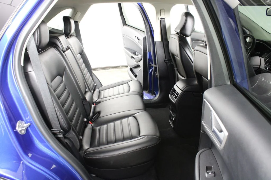 Used 2021 Blue Metallic Ford SEL image 13