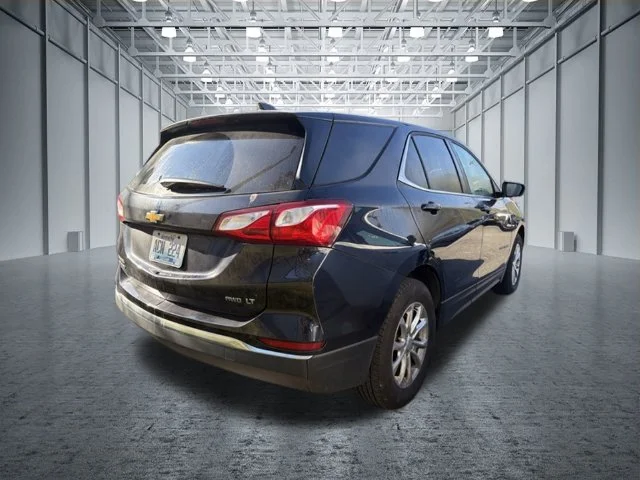 Used 2020 Blue Chevrolet LT image 2