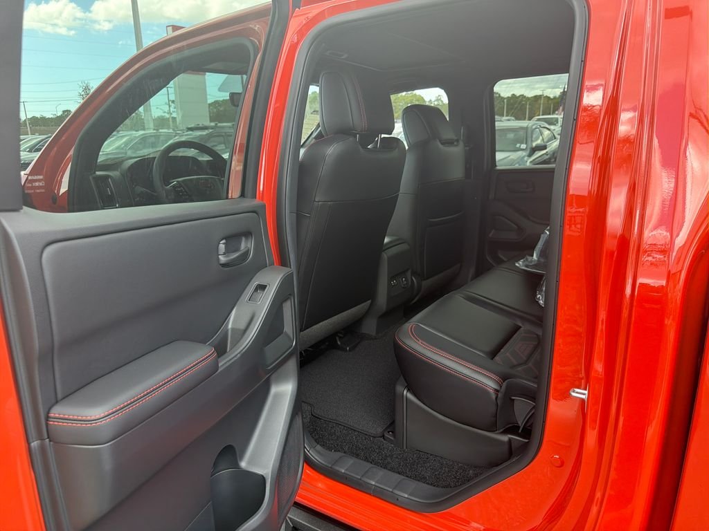 New 2026 Nissan Frontier PRO-4X 4D Crew Cab