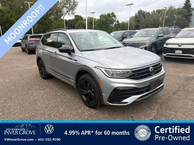 Certified Used 2023 Silver Volkswagen 2.0T SE R-Line Black image 1
