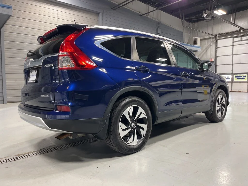 Certified Used 2016 Obsidian Blue Pearl Honda Touring image 7