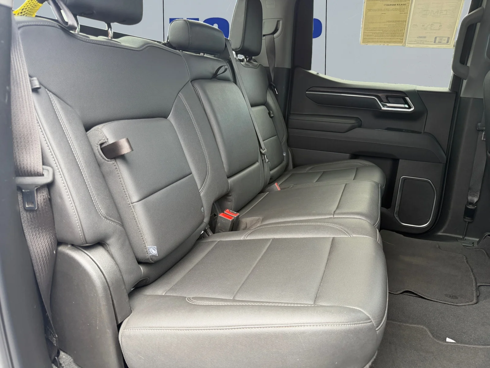 Used 2025 Summit White GMC SLT image 18