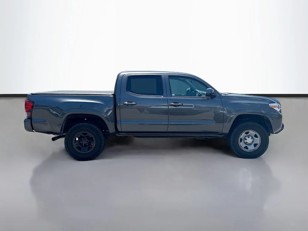 Used 2022 Gray Toyota SR image 3