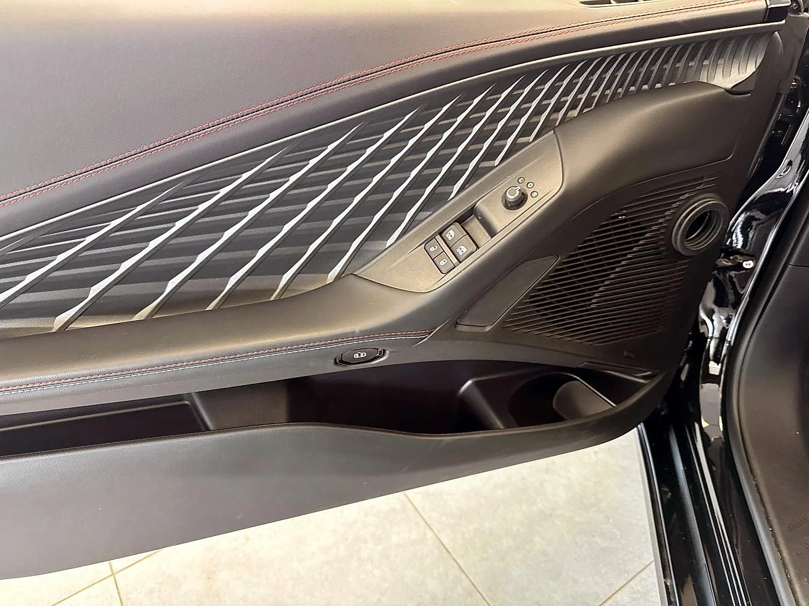 2026 Dodge Charger Scat Pack - Photo 18