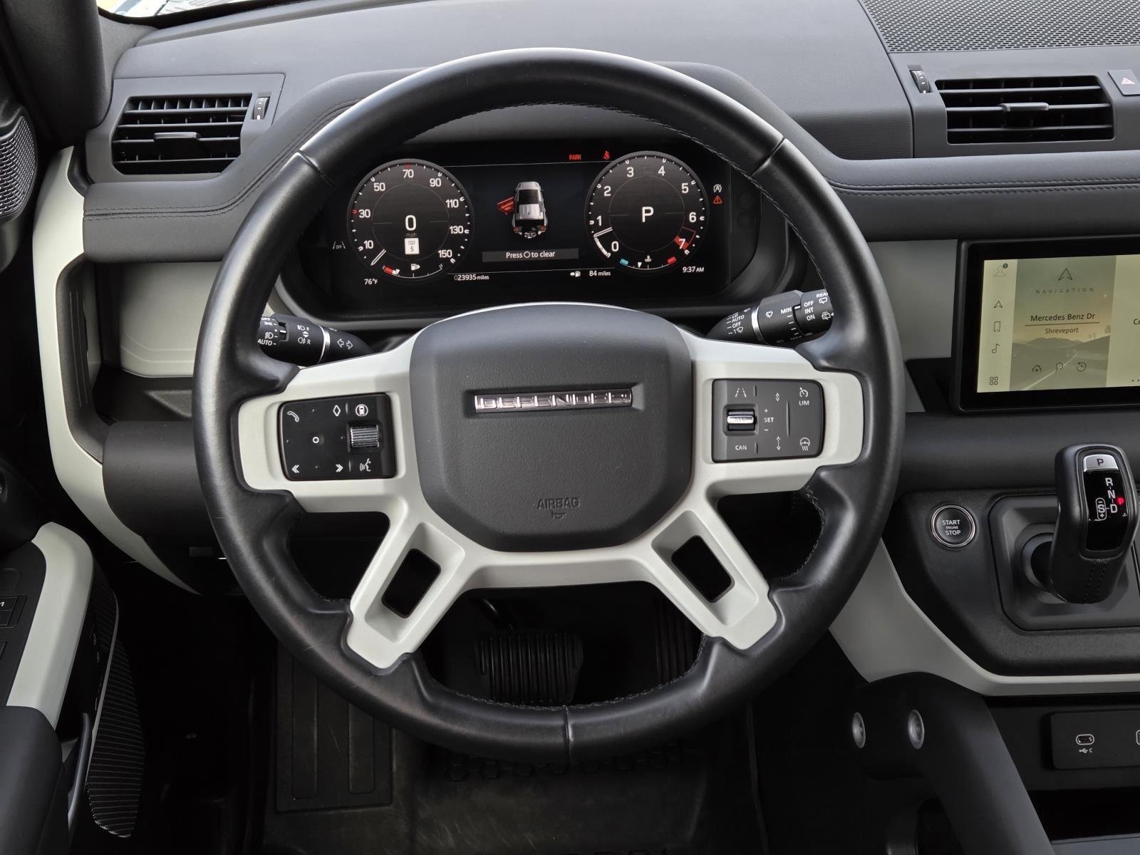 Used 2024 Tasman Blue Metallic Land Rover S image 38