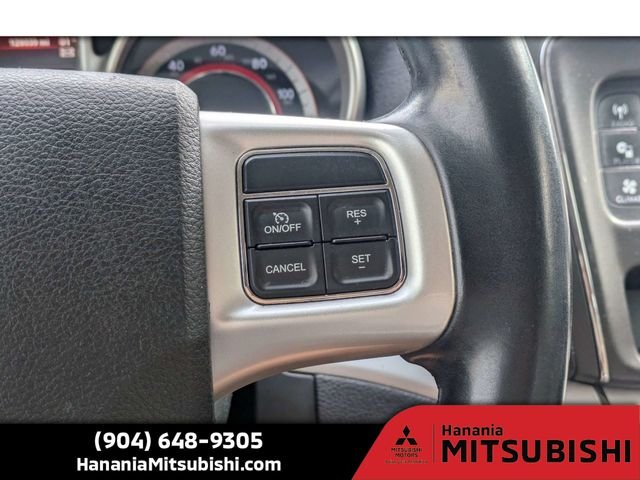Used 2016 White Dodge SE image 25