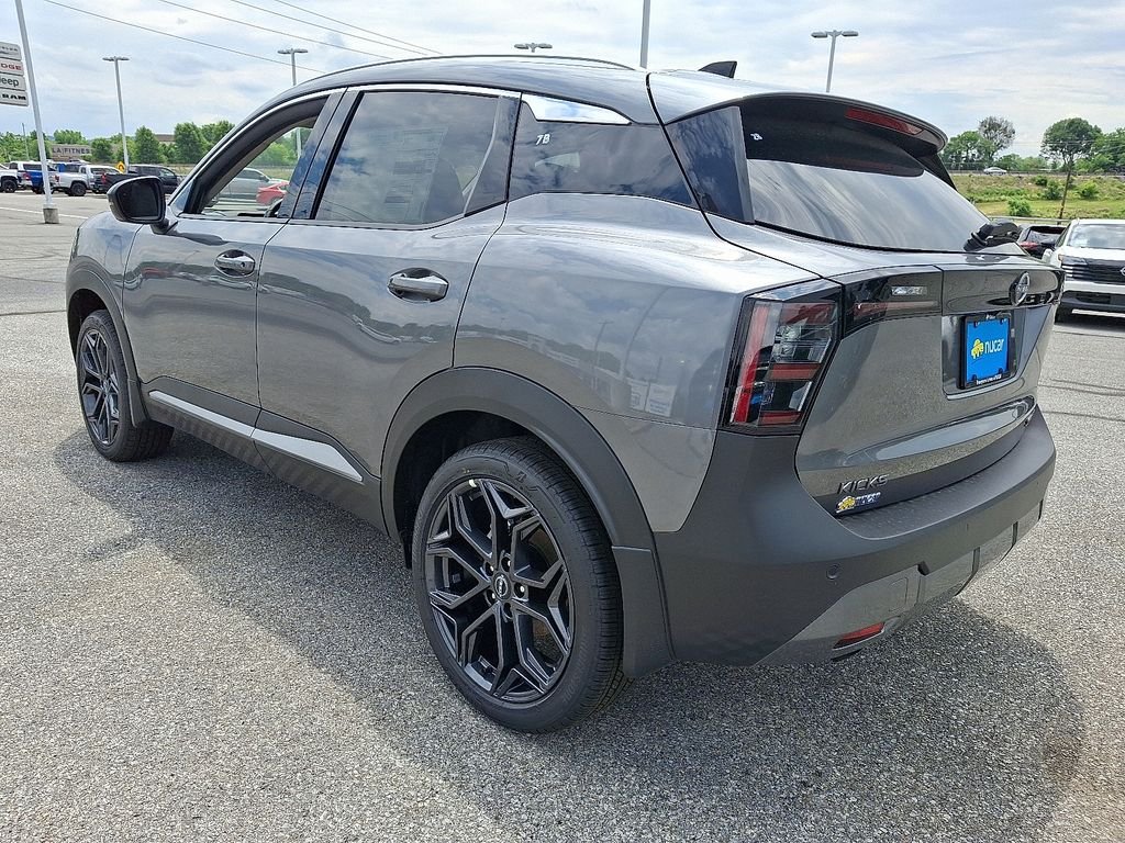 New 2026 Gun Metallic Nissan SR image 3