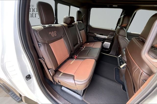 New 2026 Star White Metallic Tri-Coat Ford F-250® King Ranch® image 31