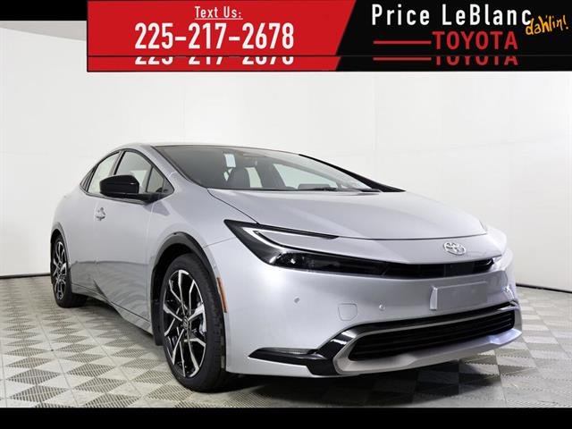 2026 Toyota Prius XSE Premium's photo