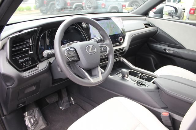 Used 2025 Black Lexus 350 Premium image 3