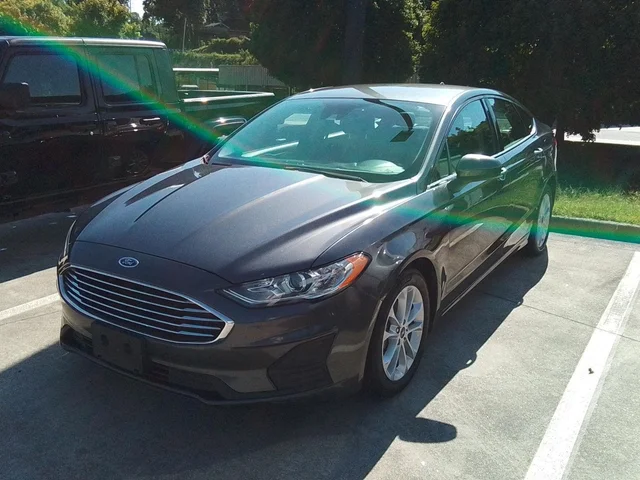 2020 Ford Fusion Hybrid SE