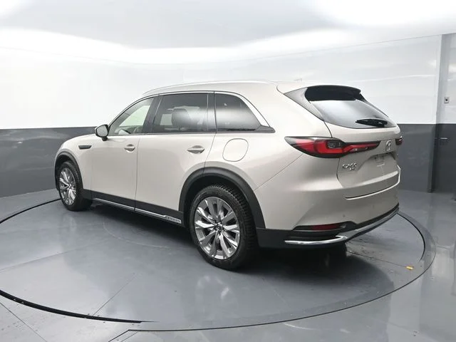 Used 2024 Silver Mazda 3.3 Turbo Premium image 6