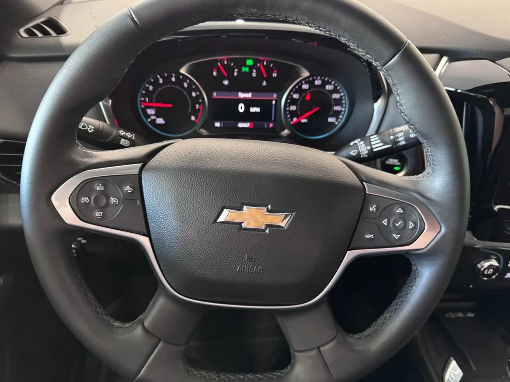2023 Chevrolet Traverse 1LT - Photo 13