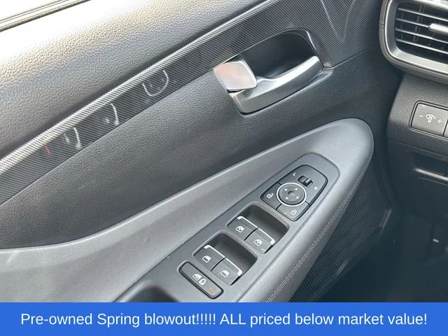 Used 2023 Silver Hyundai SEL image 34