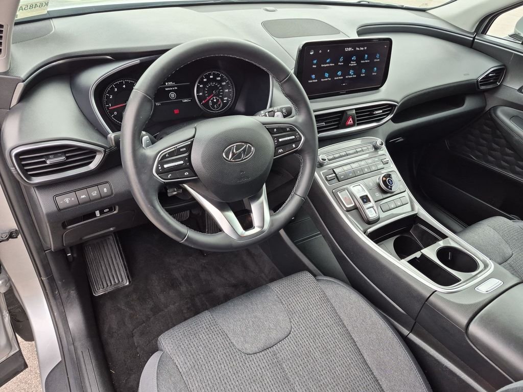 Used 2023 Silver Hyundai SEL image 11