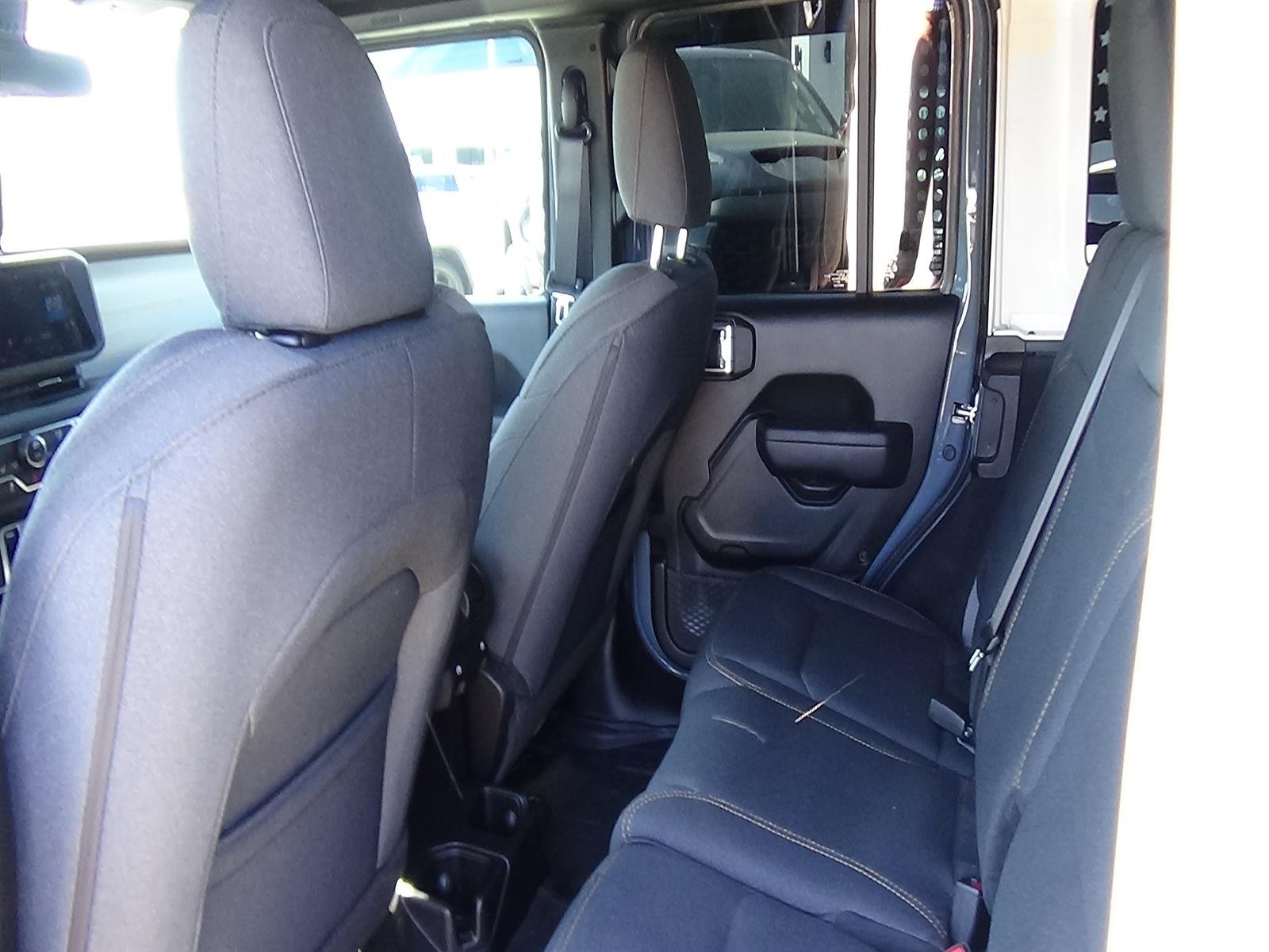 Certified Used 2024 Anvil Clear Coat (pds) Jeep Willys image 12