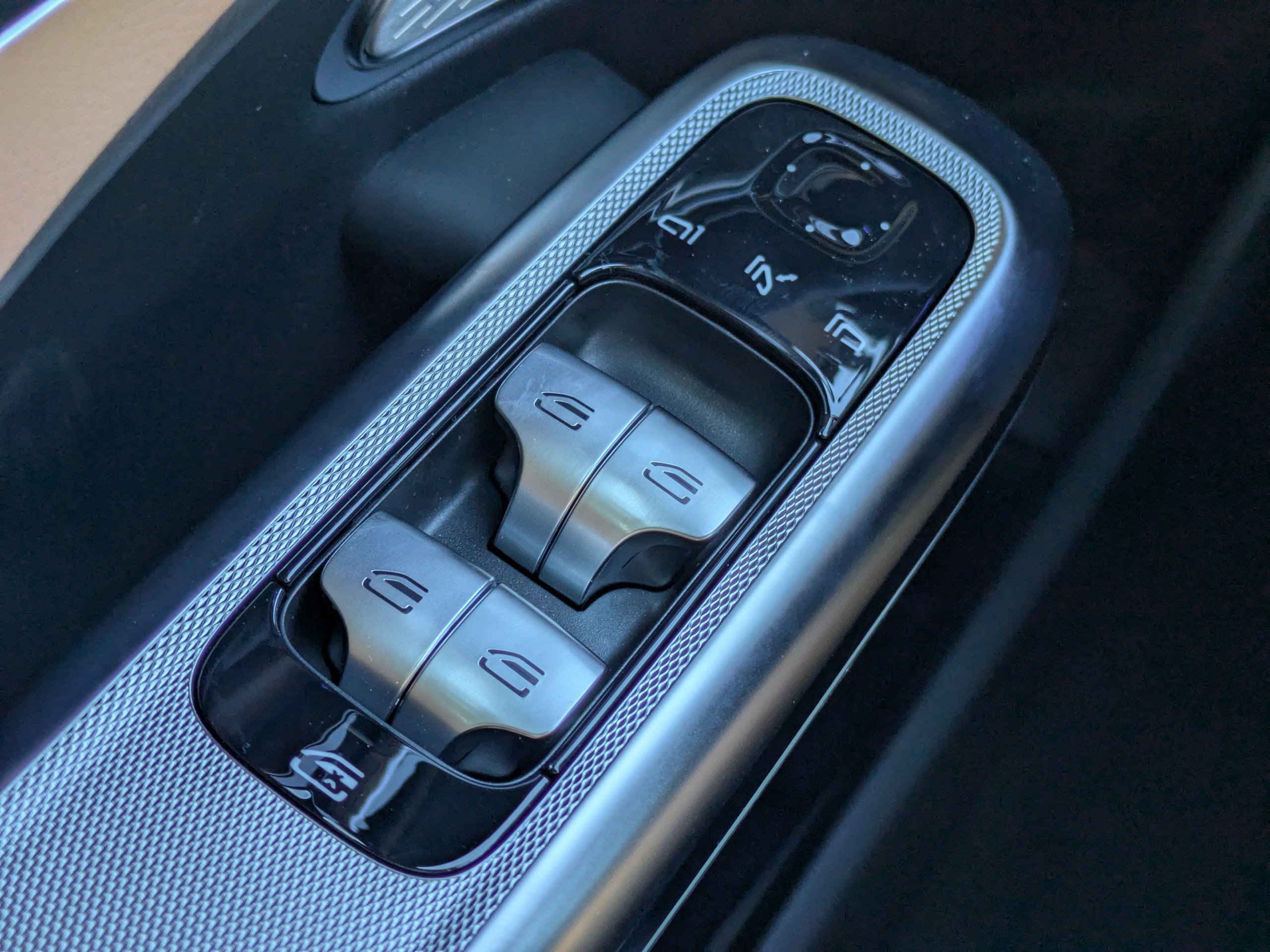 2026 Mercedes-Benz E-Class E350 - Photo 29