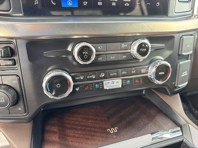Used 2025 White Ford King Ranch image 19