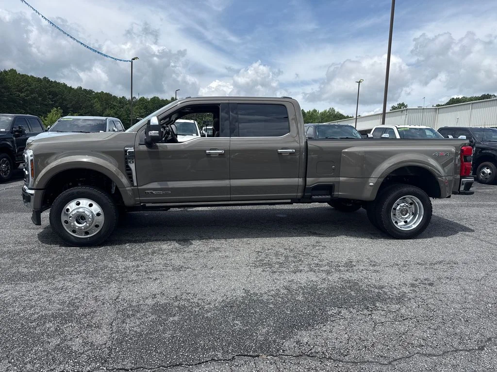 Used 2026 Gray Ford King Ranch image 4